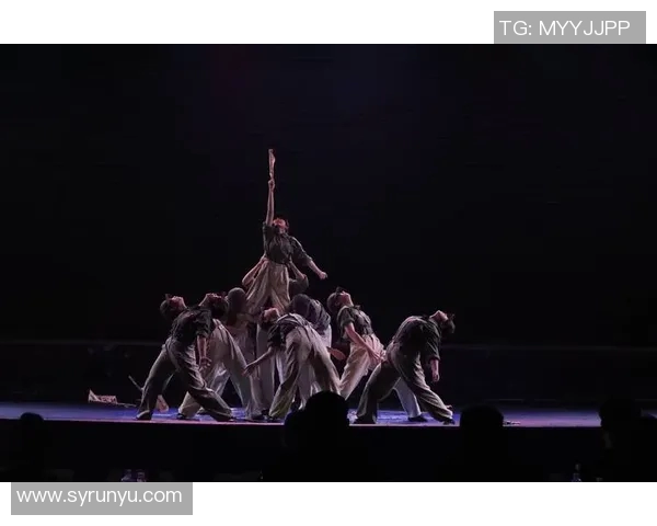 全国街舞大赛点评：武汉攀岩队默契配合展现团队精神与舞台魅力